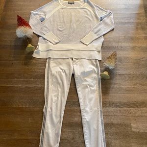 The perfect Stay at home Holiday outfit🎄